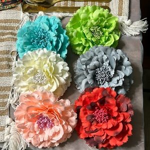 Six piece peony, flower pin spring